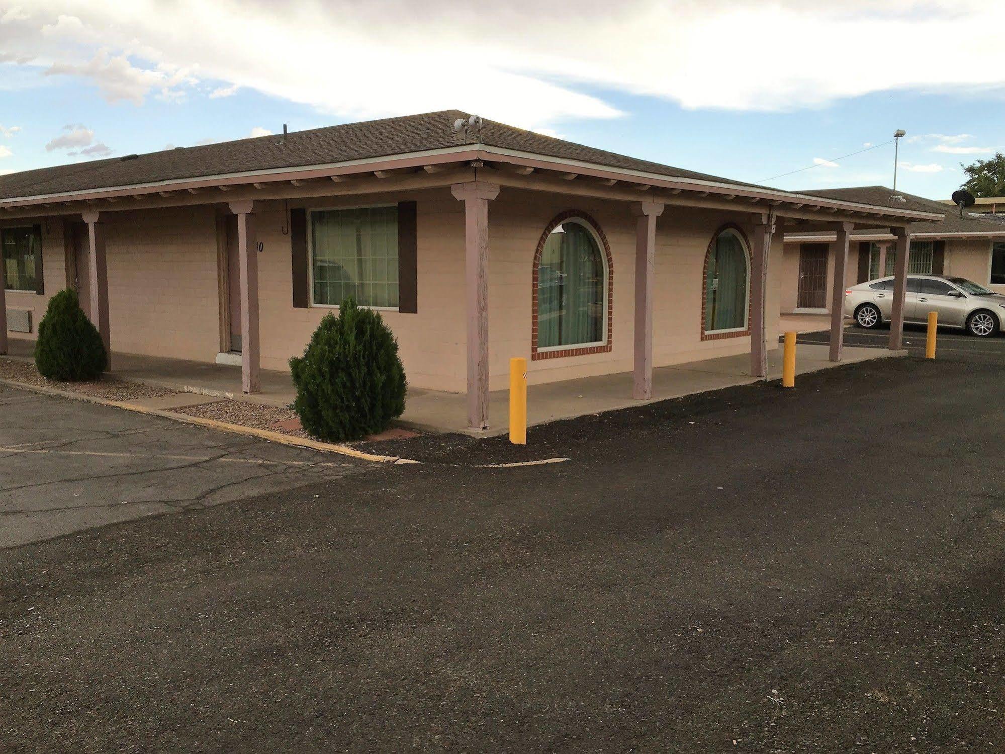 Roswell Inn Luaran gambar
